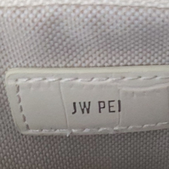 JW PEI "NWOT" Croc Embossed Shoulder Bag - Picture 4 of 8